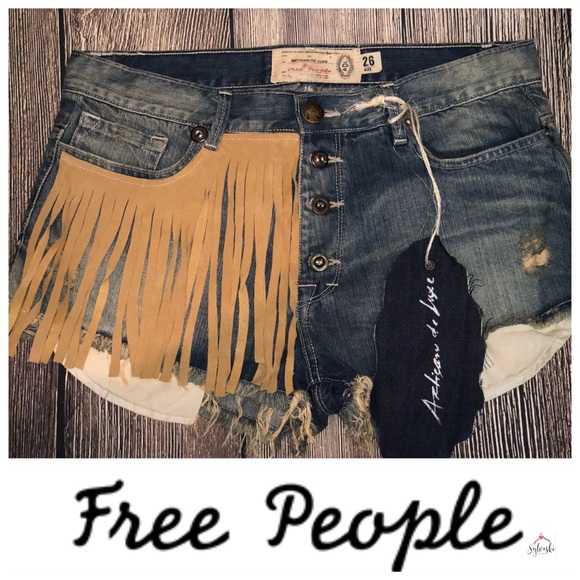 Free People Pants - 🆕𝐅𝐫𝐞𝐞 PEOPLE ARTISAN DE LUXE FRINGED SHORTS